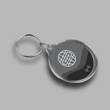 NFC-Schlüsselanhänger. Verbundene Website