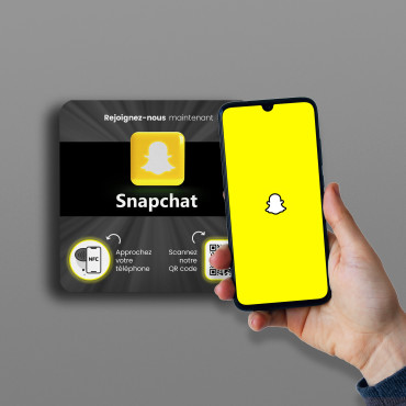Connected NFC Snapchat plate for wall, counter, POS and showcase