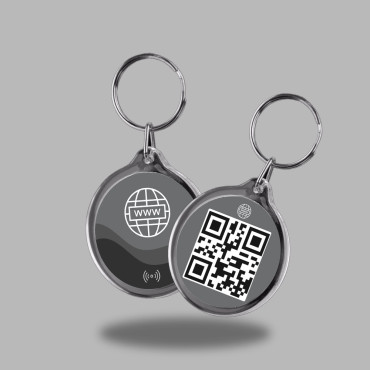 NFC-Schlüsselanhänger. Verbundene Website